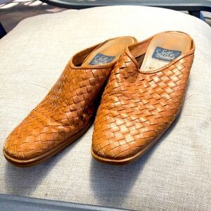 Vintage 90s Woven Leather Mules Chic Western Cowgirl Tan Color Slim Fit